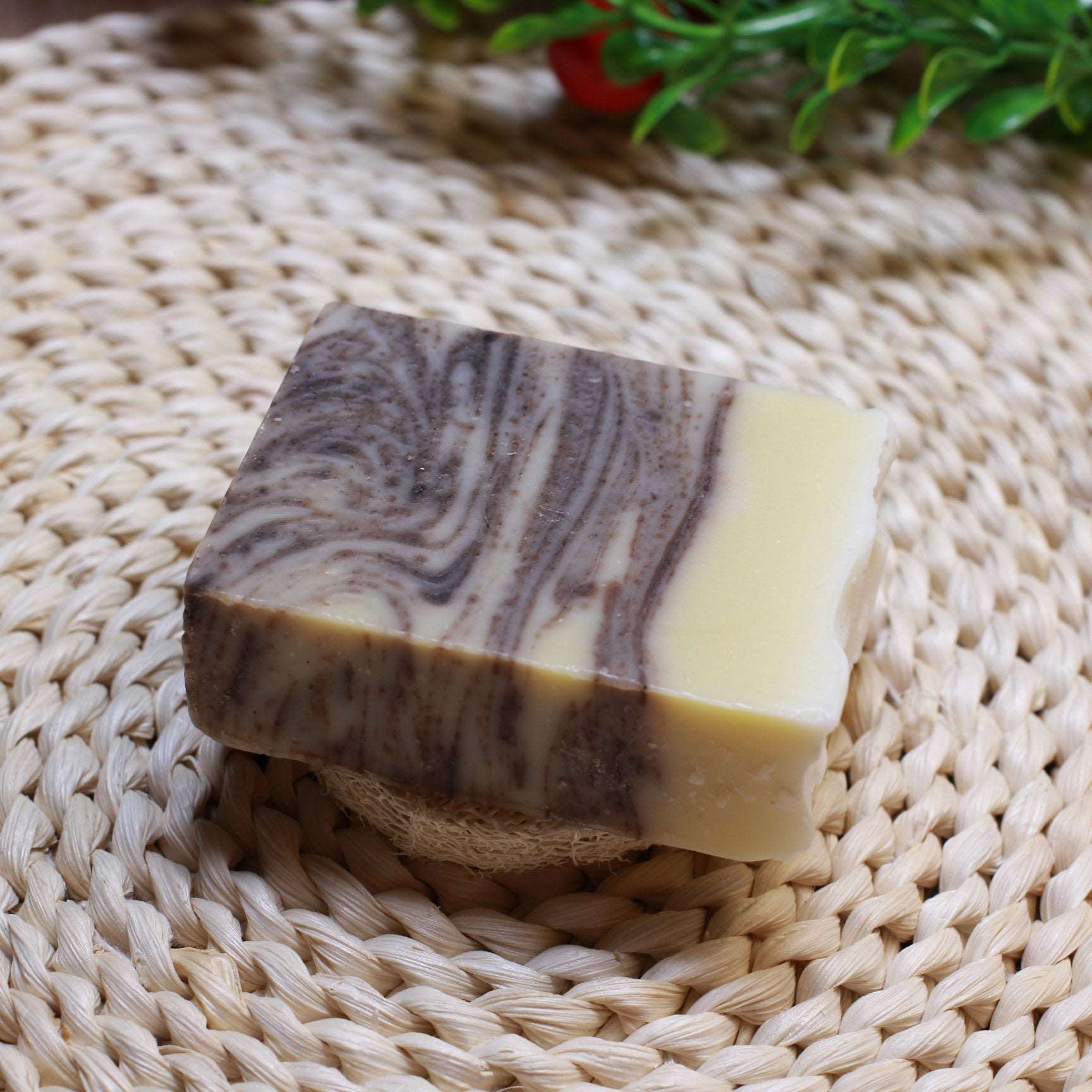 Handmade Lavender & Honey Cold Process Soap for Face Cleaning Hydrating Anti-inflamation Organic Fragrance Free