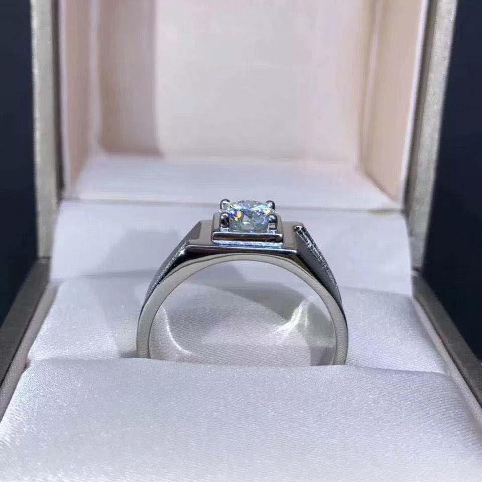 Male Adjustable Platinum Plated S925 Silver Moissanite Ring