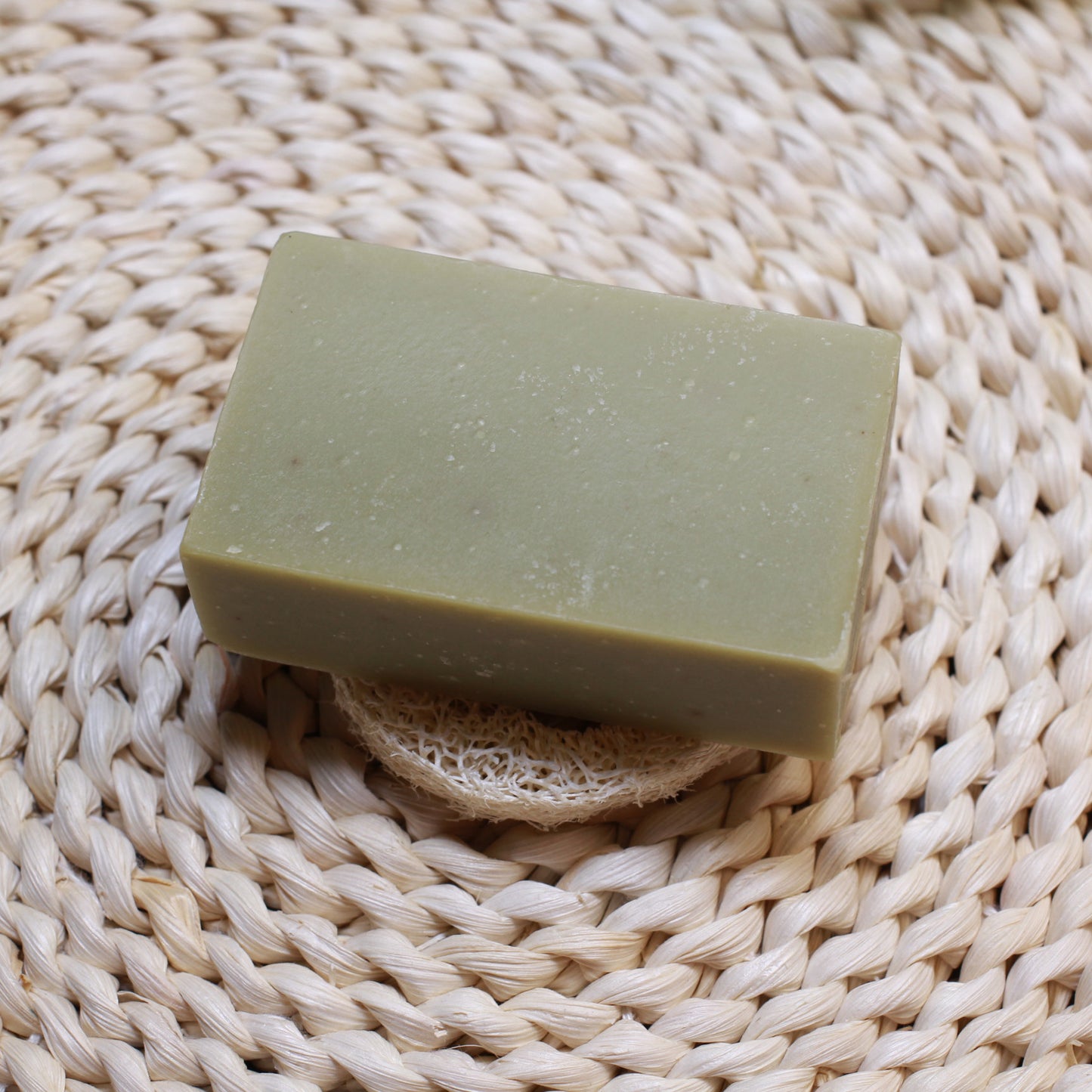 Handmade Melissa Spirulina Cold Process Soap for Skin Brighten Face Cleaning