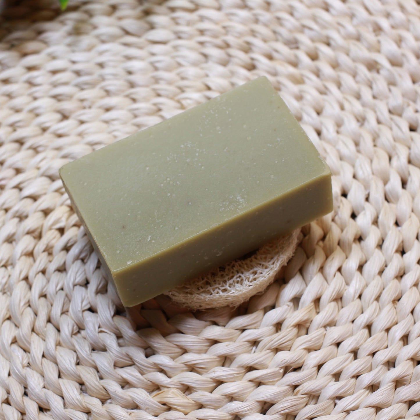 Handmade Melissa Spirulina Cold Process Soap for Skin Brighten Face Cleaning